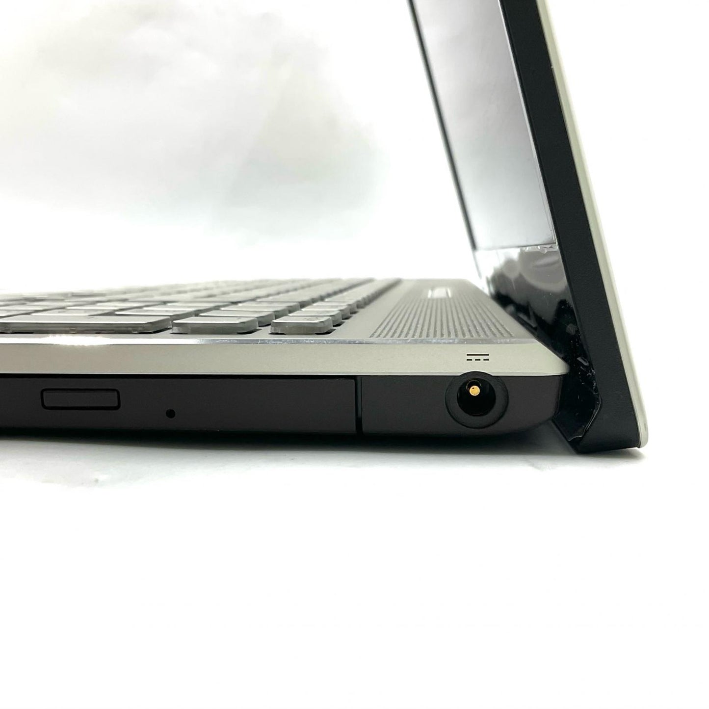 【全額返金保証】【最速発送】FUJITSU LIFEBOOK NH90/E2 FMVN90E2G Intel(R) Core(TM) i7-10750H CPU @ 2.60GHz 8GB HDD 1TB M.2 SSD 256GB 95.6% 美品 動作確認済
