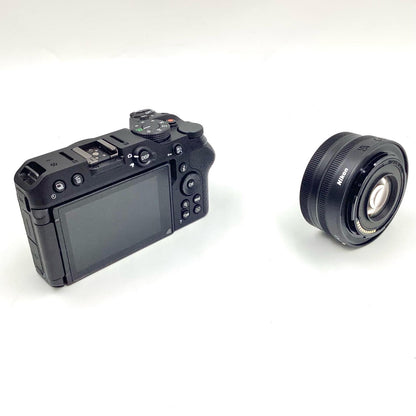 【全額返金保証】【最速発送】Nikon デジタル一眼 Z 30 16-50 VR レンズキット ブラック 超美品 動作確認済