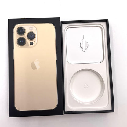 【全額返金保証】【最速発送】Apple iPhone iPhone 13 Pro 256GB ゴールド docomo SIMフリー 白ロム 動作確認済 77%