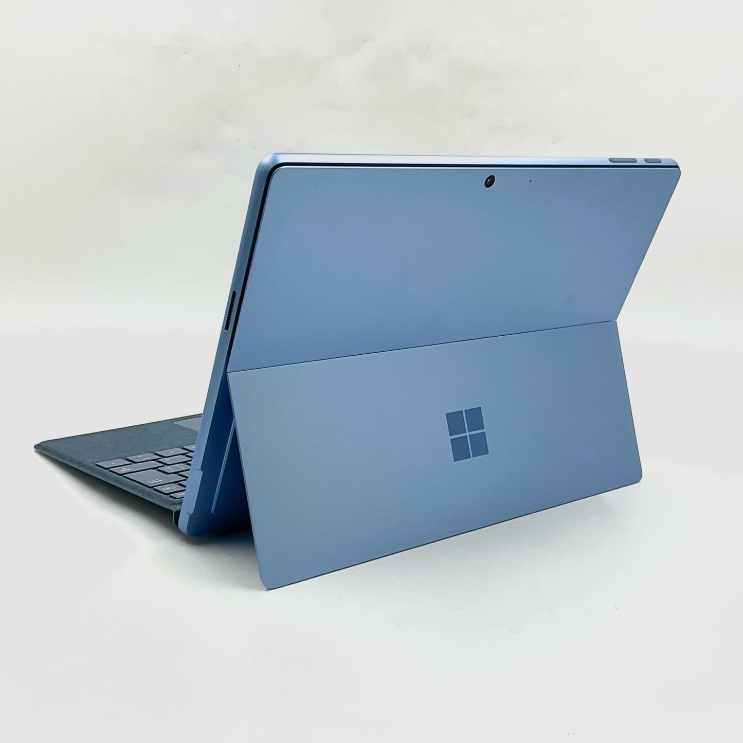 【全額返金保証】【最速発送】Microsoft Surface Pro 9 +シグネチャーキーボード 2038 Intel Core i5-1235U 8GB M.2 SSD 256GB 95.5% 美品 動作確認済