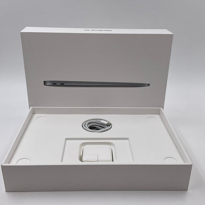【全額返金保証】【最速発送】Apple MacBook Air 13インチ 2019 1.6GHz デュアルコアIntel Core i5 8GB SSD 256GB シルバー 87.1% 動作確認済