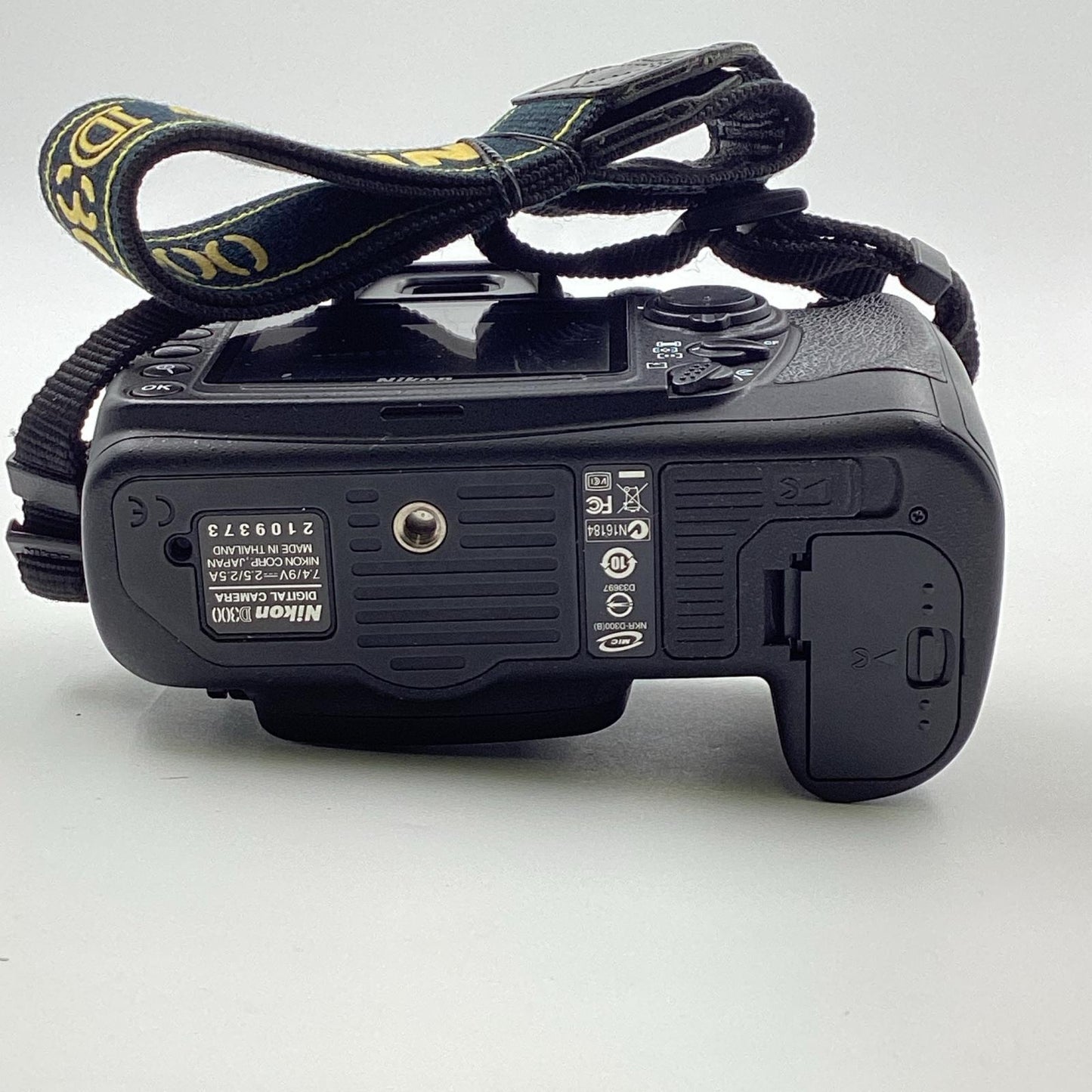 【最速発送】Nikon デジタル一眼 D300 ボディ ブラック【難有】