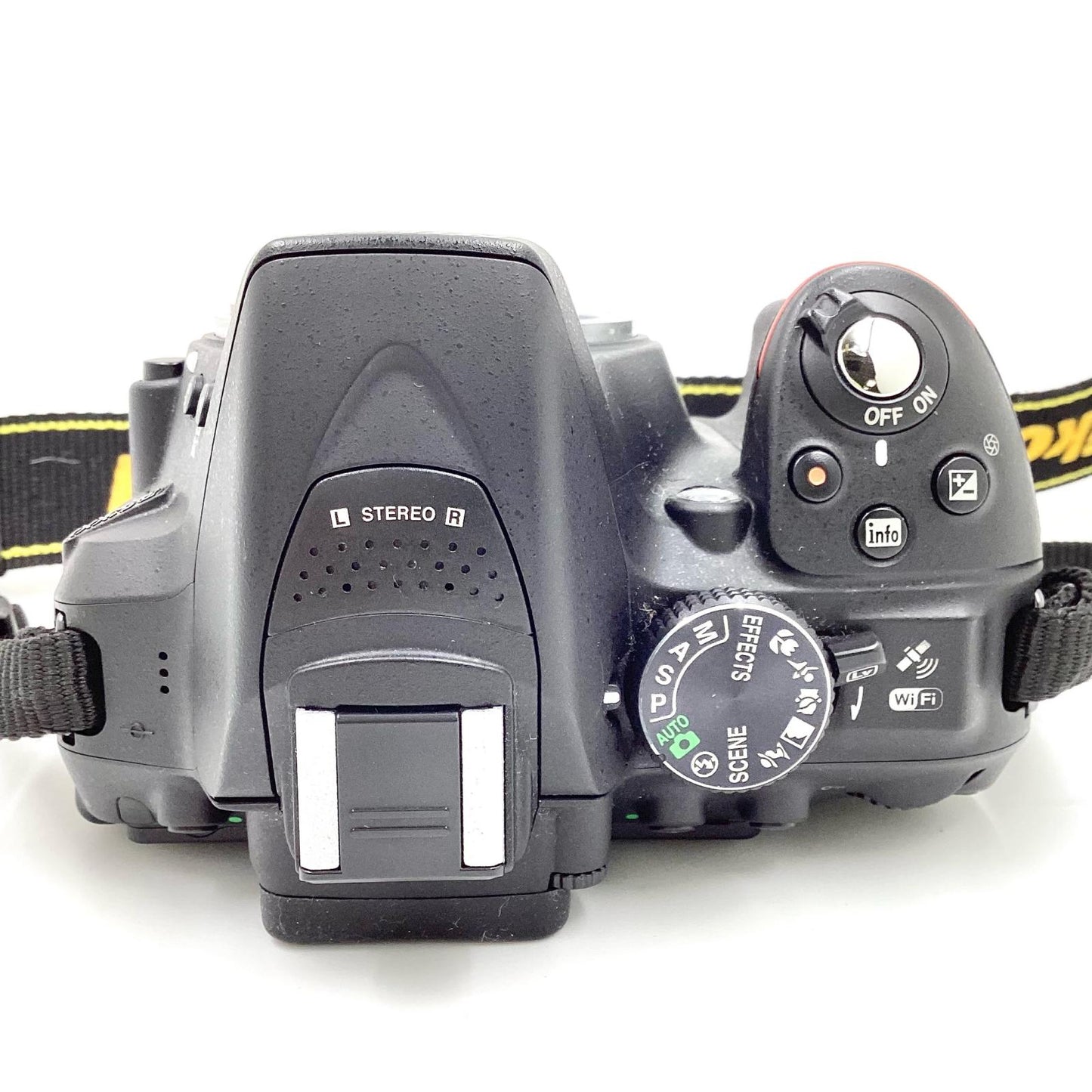 【全額返金保証】【最速発送】Nikon デジタル一眼 D5300　ボディ　ブラック 美品 動作確認済