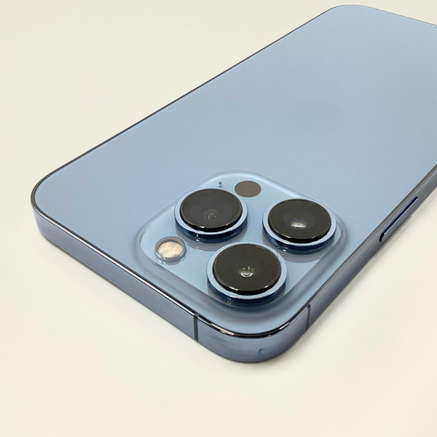 【全額返金保証】【最速発送】Apple iPhone iPhone 13 Pro 512GB シエラブルー au 白ロム 動作確認済 76%