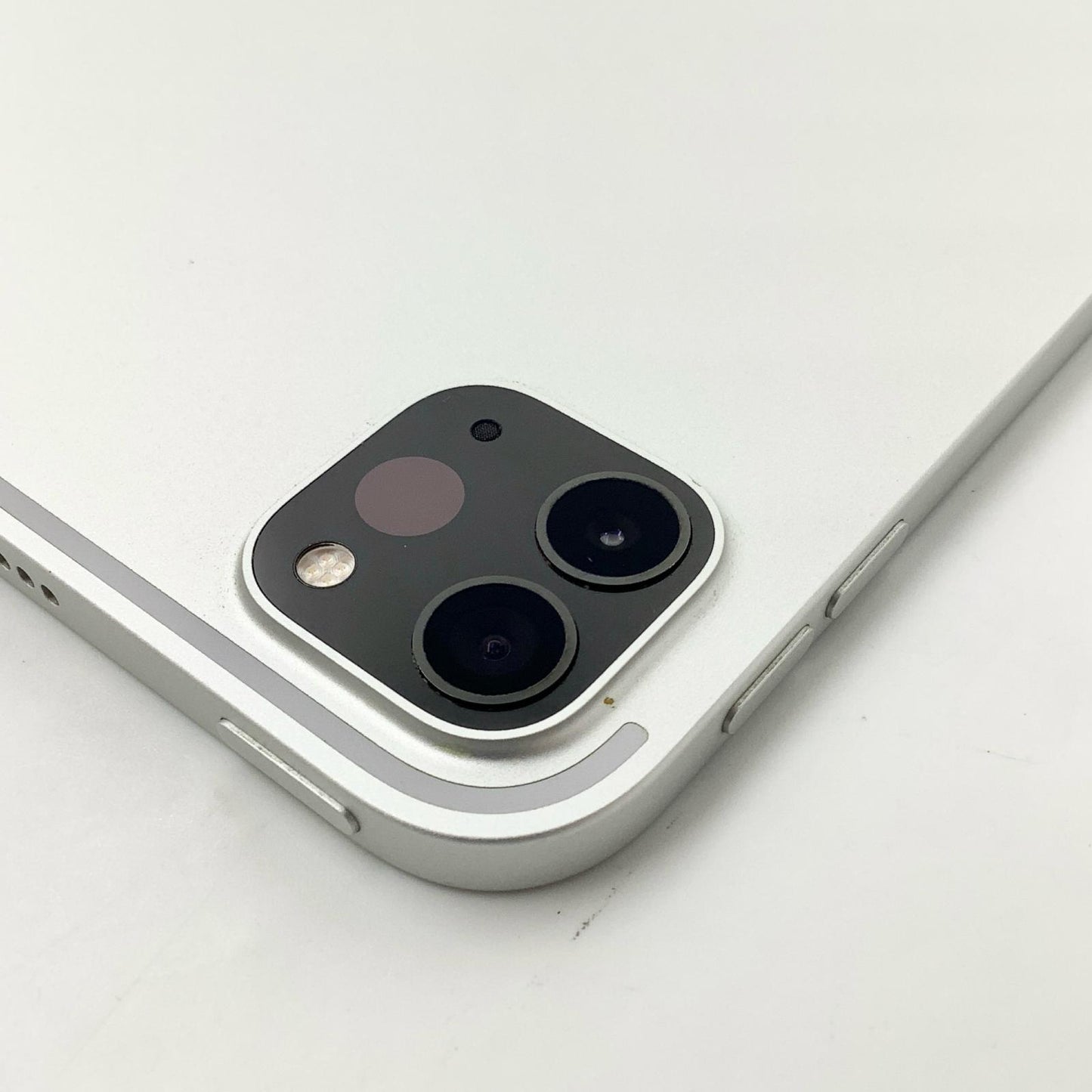 【全額返金保証】【最速発送】Apple iPad Pro 11インチ 第3世代 128GB シルバー Wi-Fi 動作確認済