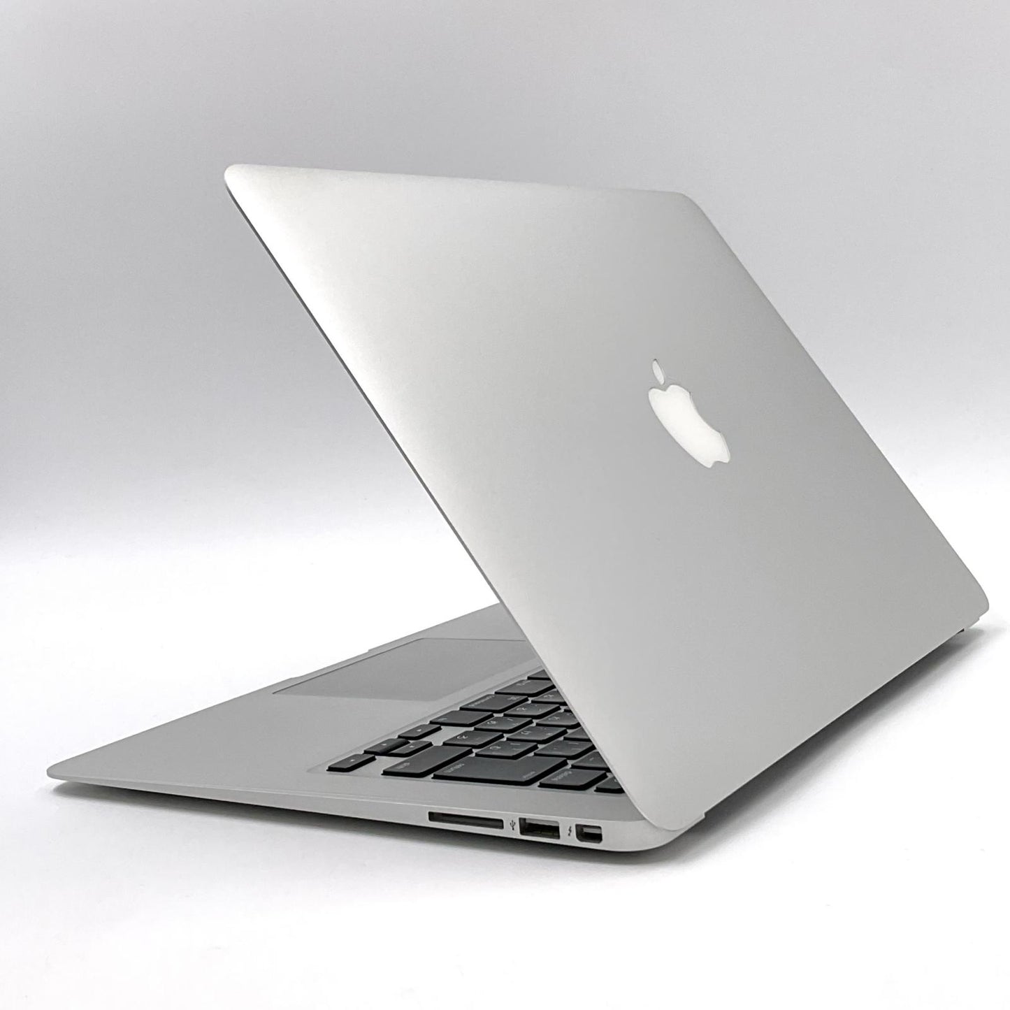 【全額返金保証】【最速発送】Apple MacBook Air 13インチ 2014 1.4GHz Intel Core i5 4GB SSD 256GB シルバー 動作確認済