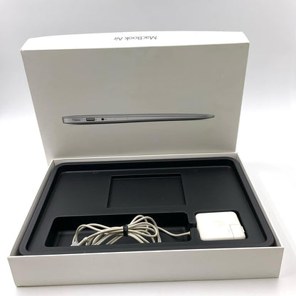 【全額返金保証】【最速発送】Apple MacBook Air 13インチ 2014 1.4GHz Intel Core i5 4GB SSD 256GB シルバー 動作確認済