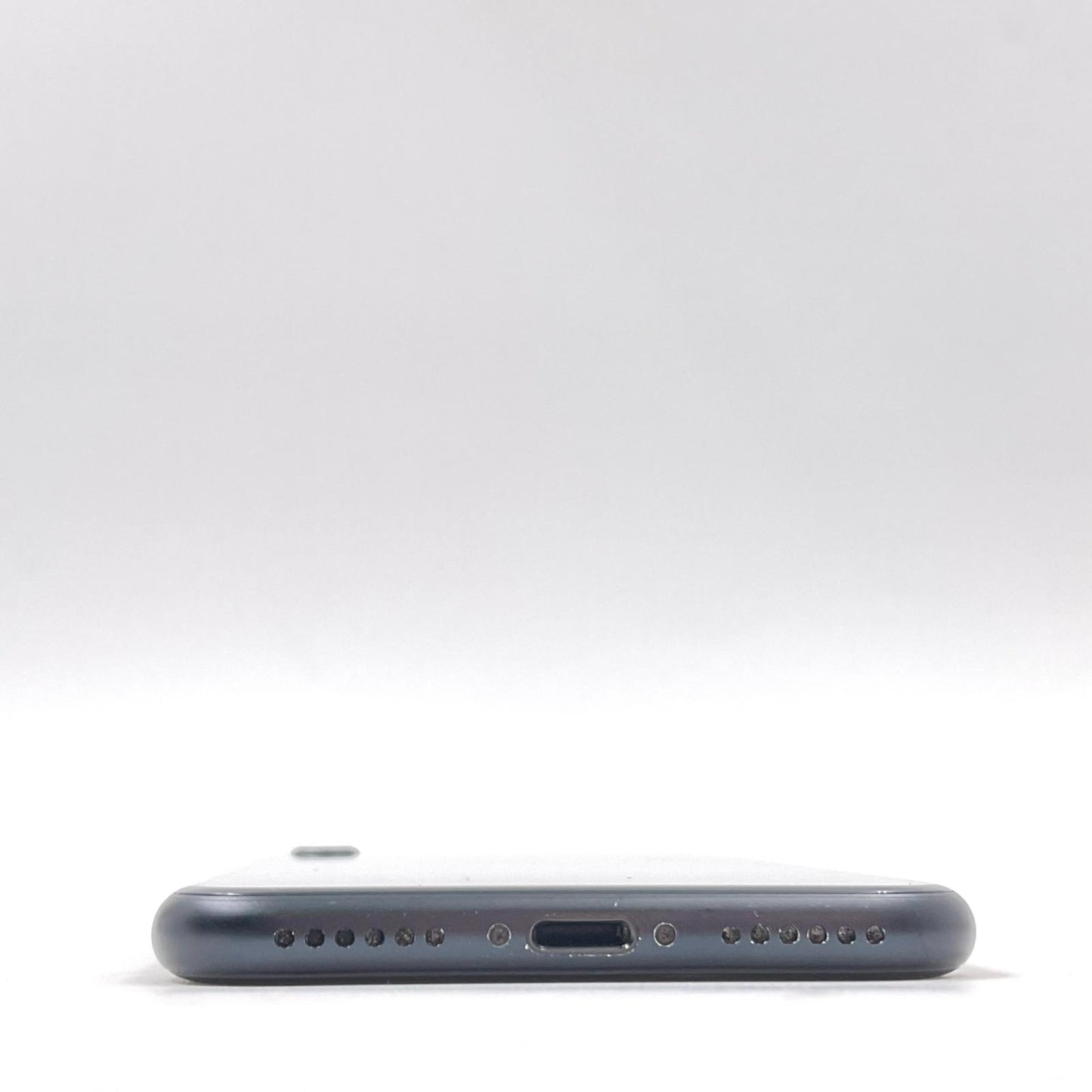 【全額返金保証】【最速発送】Apple iPhone iPhone SE（第3世代） 64GB ミッドナイト au SIMフリー 動作確認済 89%