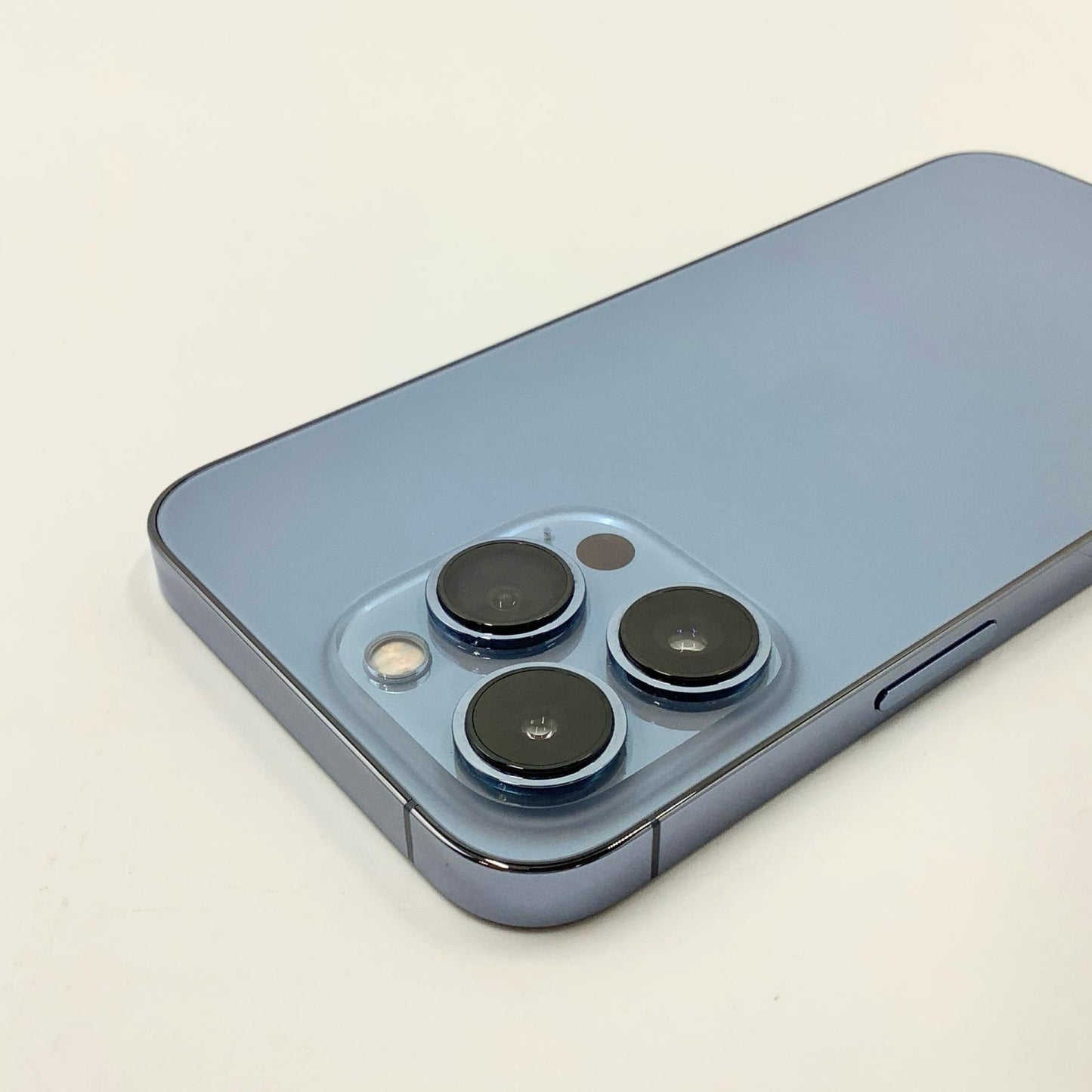 【全額返金保証】【最速発送】Apple iPhone iPhone 13 Pro 512GB シエラブルー Softbank SIMフリー 動作確認済 75%