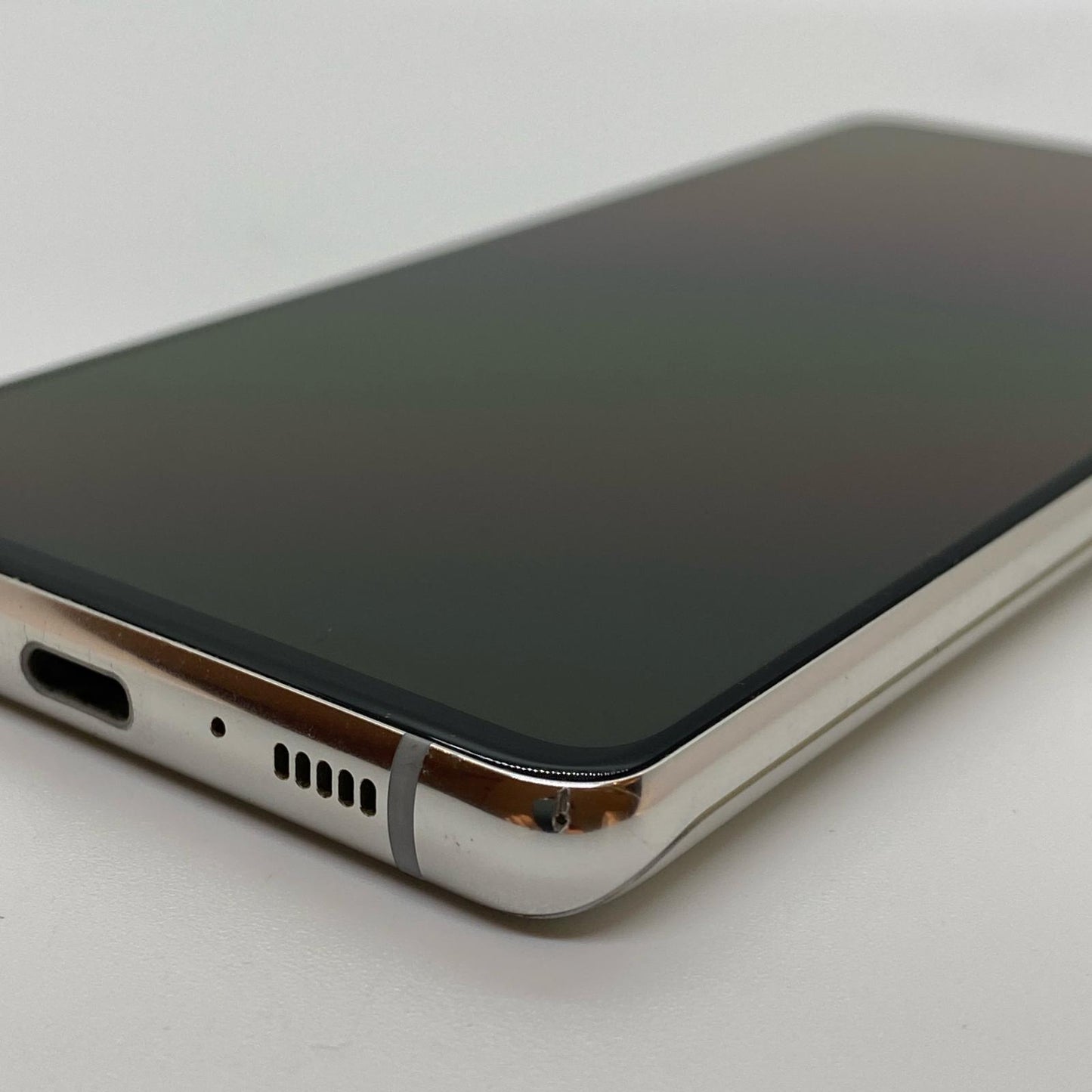 【全額返金保証】【最速発送】SAMSUNG Galaxy A51 128GB Prism Bricks White docomo SC-54A 白ロム 動作確認済