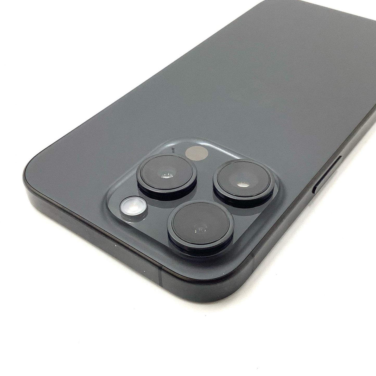 【全額返金保証】【最速発送】Apple iPhone iPhone 15 Pro 128GB ブラックチタニウム au SIMフリー 美品 動作確認済 88%