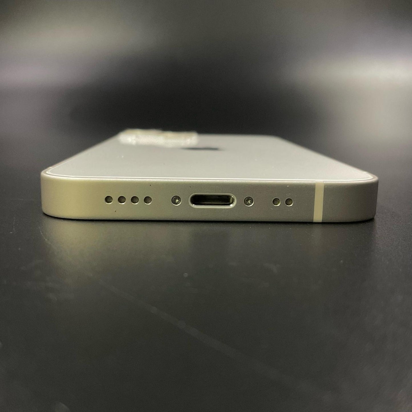 【全額返金保証】【最速発送】Apple iPhone iPhone 13 mini 128GB スターライト docomo 動作確認済 74%