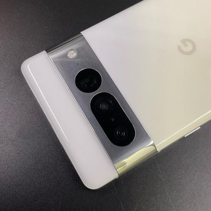 【最速発送】Google Pixel 7 Pro 128GB Snow Softbank GFE4J【難有】