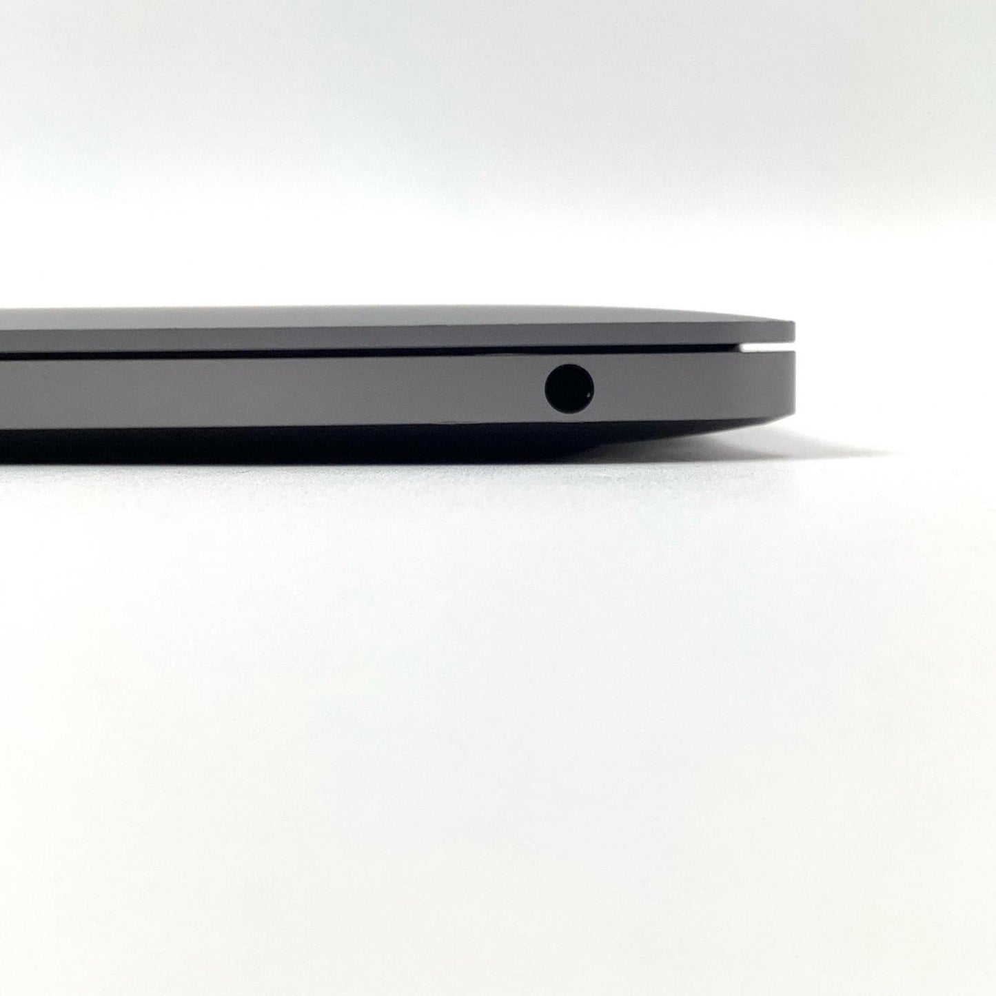 【全額返金保証】【最速発送】Apple MacBook Pro 13.3インチ 2019 1.4GHz クアッドコア Intel Core i5 16GB SSD 256GB スペースグレイ 動作確認済