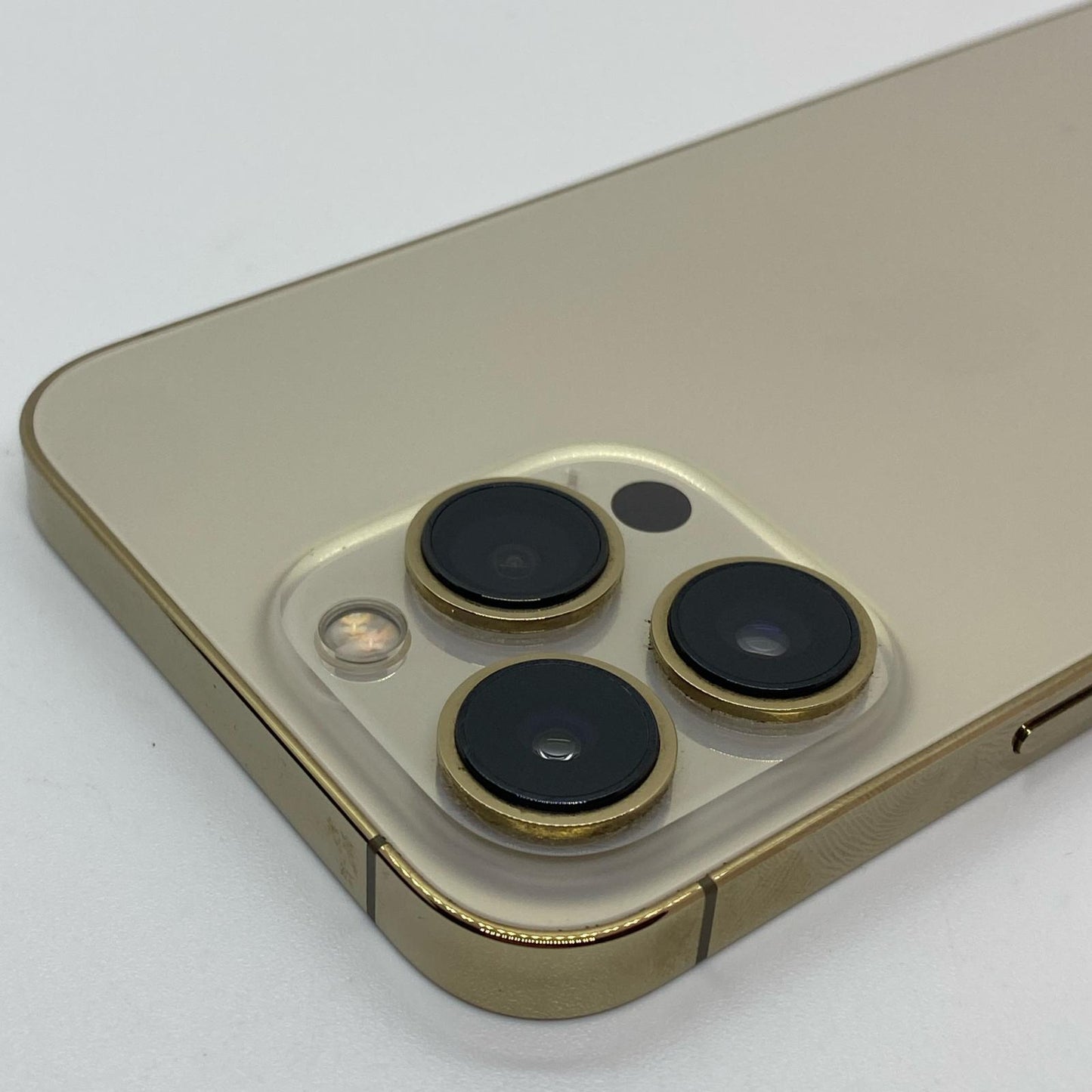【全額返金保証】【最速発送】Apple iPhone iPhone 13 Pro 128GB ゴールド Softbank 動作確認済 80%