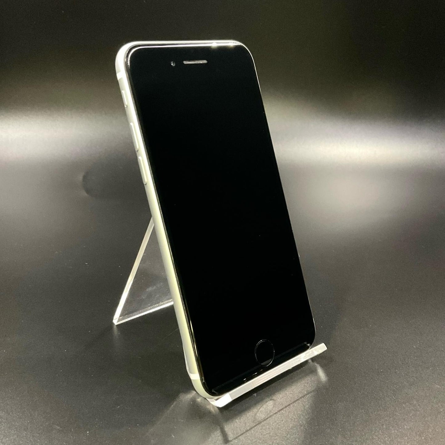 【全額返金保証】【最速発送】Apple iPhone iPhone SE（第2世代） 128GB ホワイト au 白ロム 動作確認済 74%