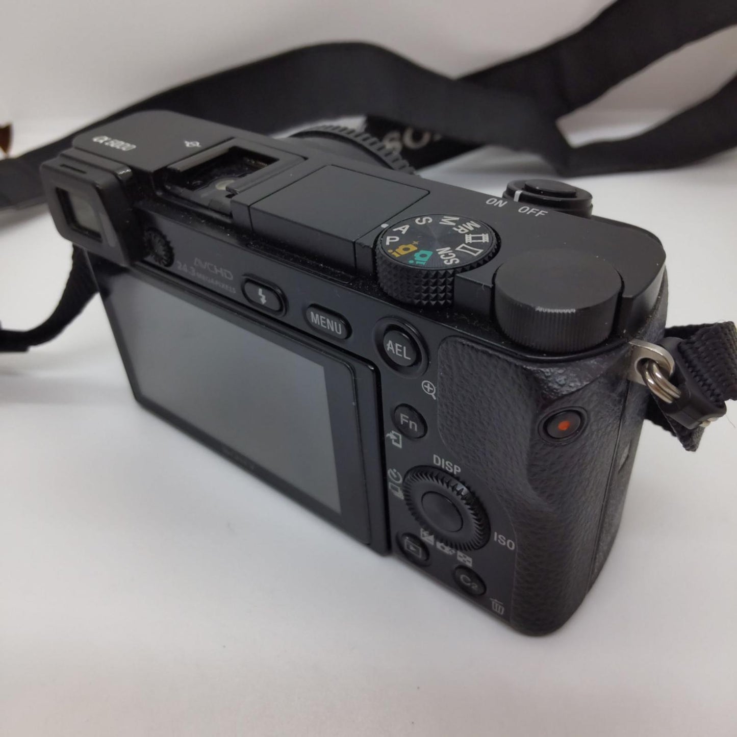 【全額返金保証】【最速発送】Sony デジタル一眼 α6000 ILCE-6000 ボディ ブラック 動作確認済