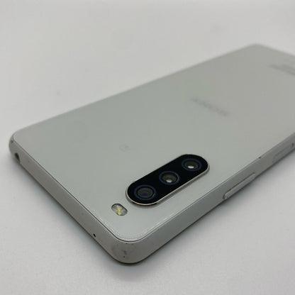 【最速発送】Sony Xperia 10 III 128GB White docomo SO-52B 白ロム【難有】