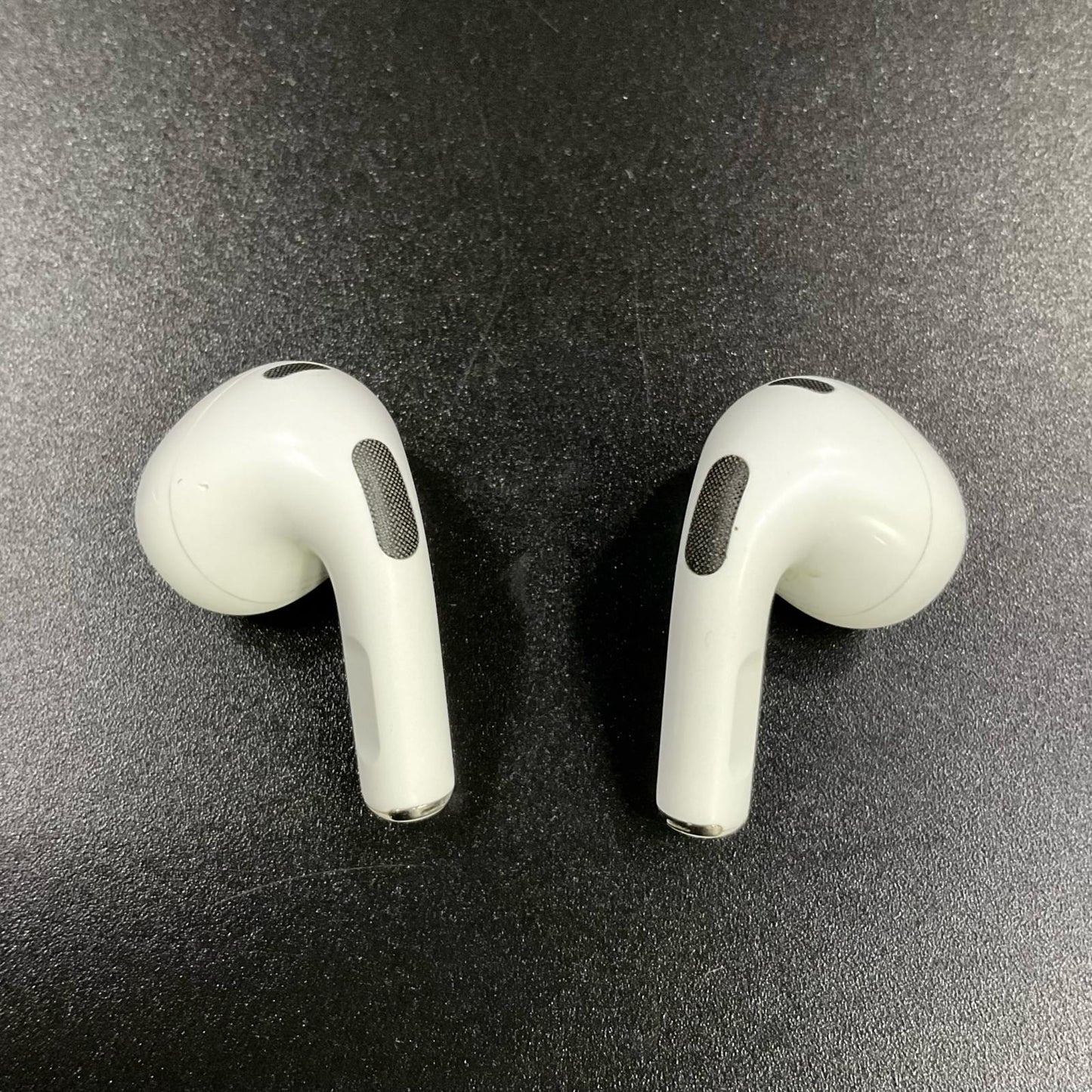 【最速発送】Apple AirPods 3 with Wireless Charging Case【難有】