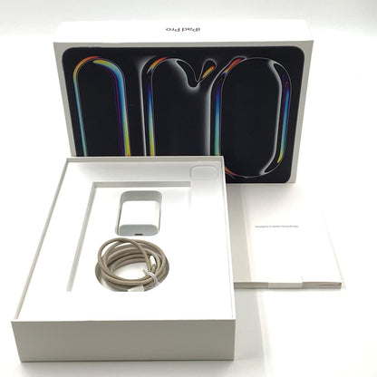 【全額返金保証】【最速発送】Apple iPad Pro (M4) 11インチ 第5世代 256GB スペースブラック Wi-Fi 超美品 動作確認済