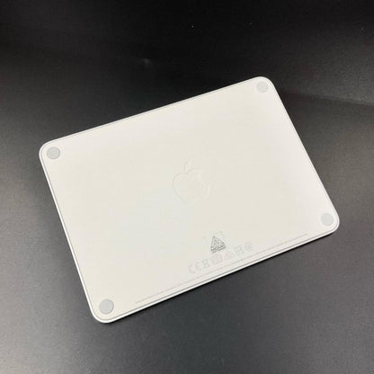【全額返金保証】【最速発送】Apple Magic Trackpad MK2D3ZA/A 美品 動作確認済