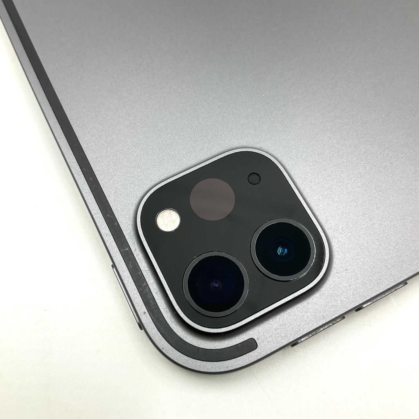 【最速発送】Apple iPad Pro 12.9インチ 第4世代 512GB スペースグレイ Wi-Fi【難有】