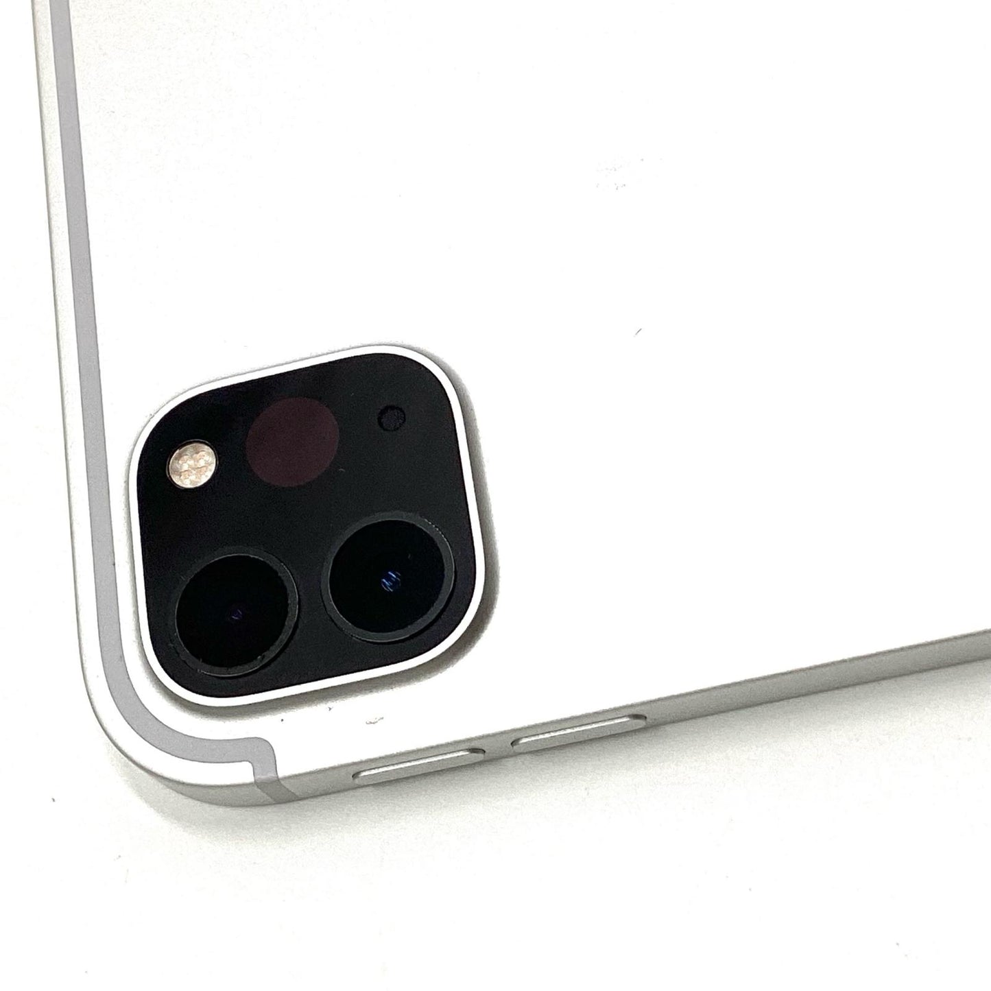 【最速発送】Apple iPad Pro 11インチ 第2世代 128GB シルバー WiFi+Cellular Softbank 白ロム【難有】