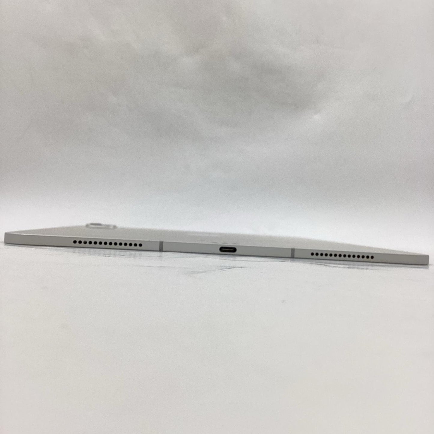 【全額返金保証】【最速発送】Apple iPad Pro (M4) 13インチ 1TB シルバー WiFi+Cellular SIMフリー 白ロム 動作確認済