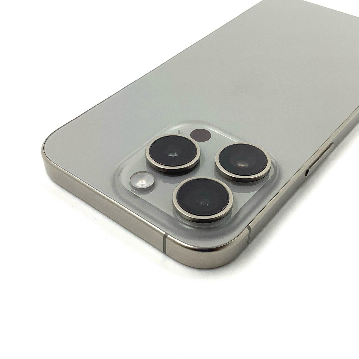 【全額返金保証】【最速発送】Apple iPhone iPhone 15 Pro 128GB ナチュラルチタニウム SIMフリー 白ロム 動作確認済 89%