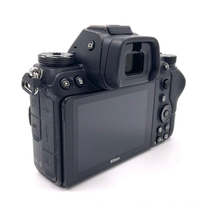 【全額返金保証】【最速発送】Nikon デジタル一眼 Z 6 ボディ ブラック 動作確認済