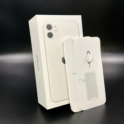 【最速発送】Apple iPhone iPhone 11 64GB ホワイト docomo 白ロム【難有】 75%