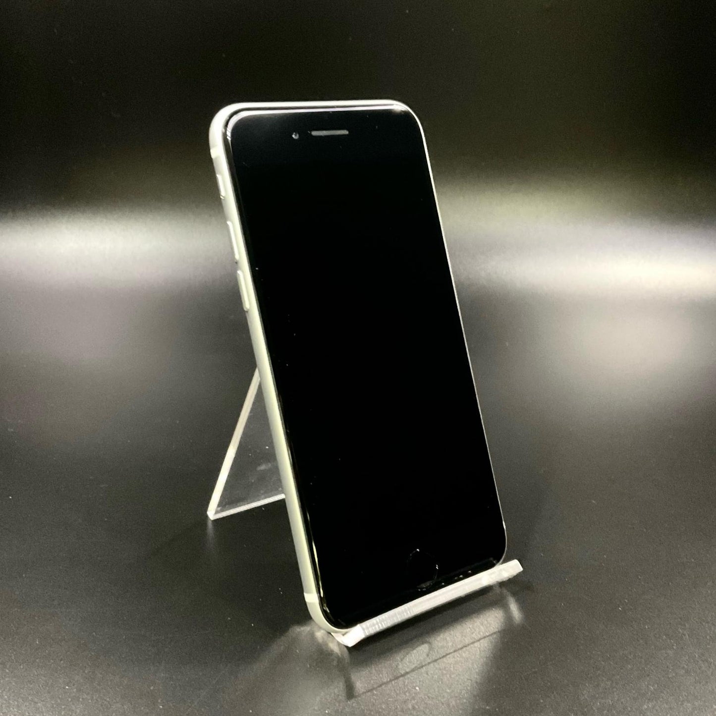 【全額返金保証】【最速発送】Apple iPhone iPhone SE（第2世代） 128GB ホワイト docomo 白ロム 超美品 動作確認済 96%