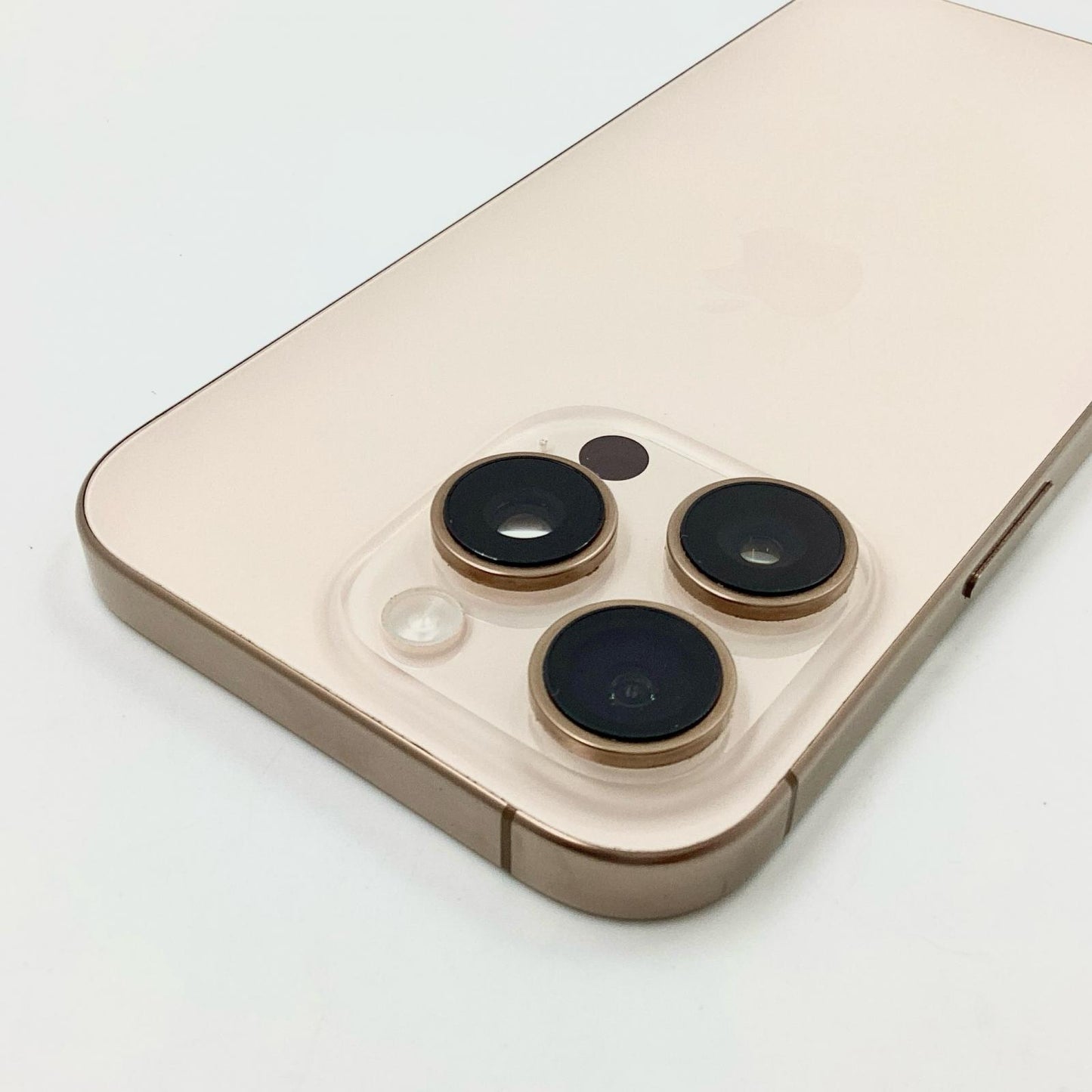 【全額返金保証】【最速発送】Apple iPhone iPhone 16 Pro 256GB デザートチタニウム SIMフリー 白ロム 動作確認済 96%