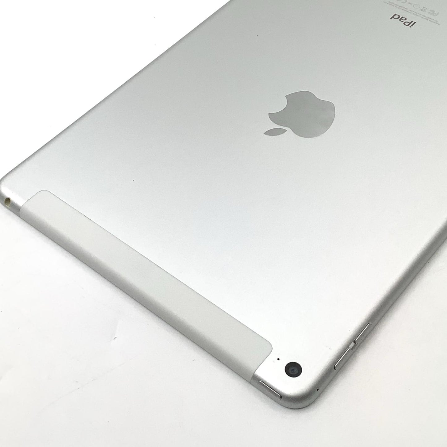 【全額返金保証】【最速発送】Apple iPad Air 9.7インチ 第2世代 128GB シルバー WiFi+Cellular Softbank 白ロム 動作確認済
