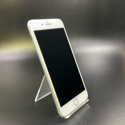 【全額返金保証】【最速発送】Apple iPhone iPhone 8 Plus 64GB シルバー docomo 白ロム 動作確認済 80%