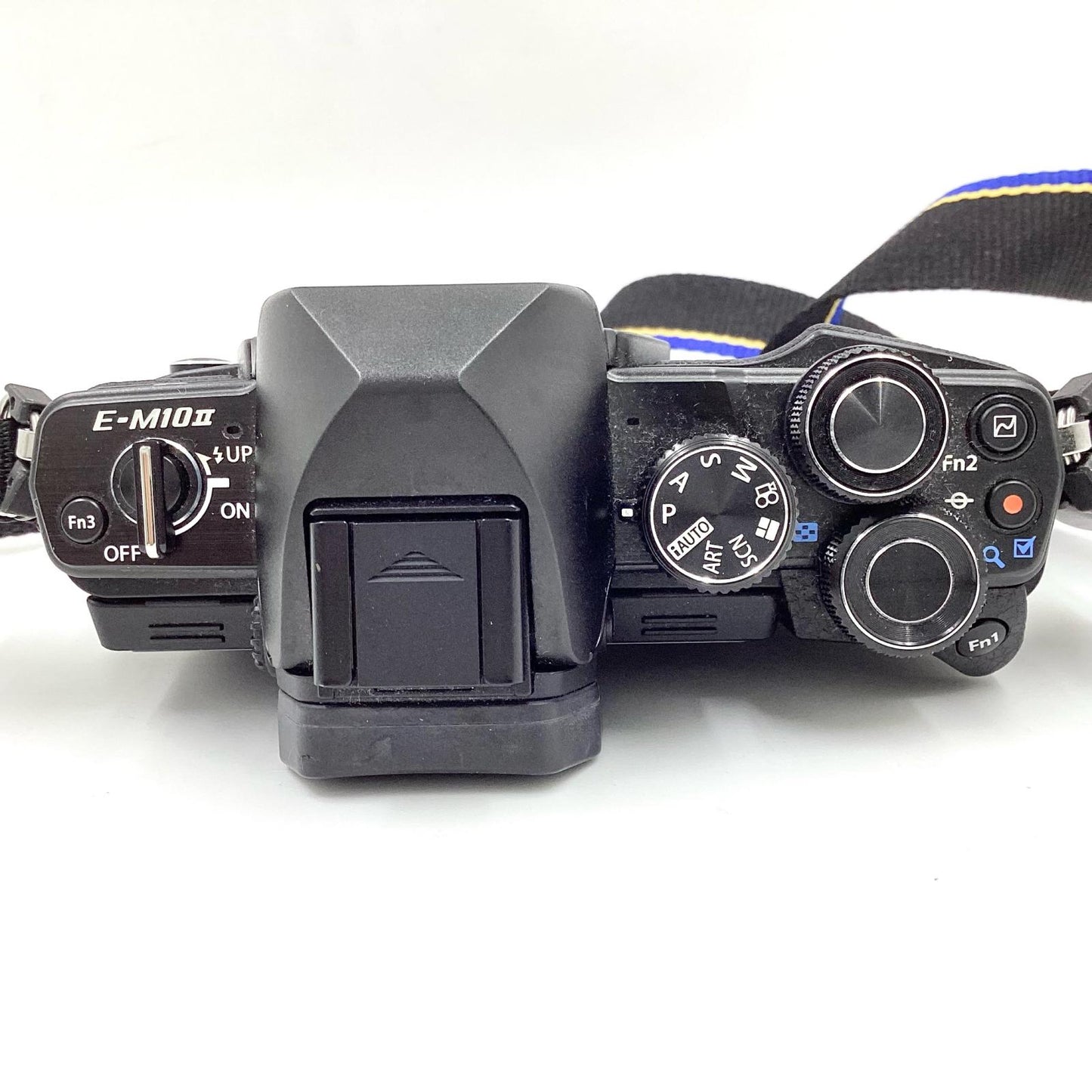 【全額返金保証】【最速発送】OLYMPUS デジタル一眼 OM-D E-M10 Mark II ボディ ブラック 美品 動作確認済