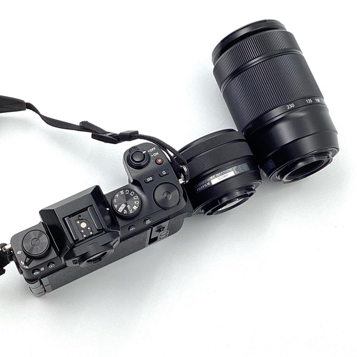 【全額返金保証】【最速発送】FUJIFILM デジタル一眼 X-S10 ダブルズームレンズキット ブラック 美品 動作確認済