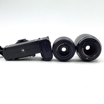 【全額返金保証】【最速発送】FUJIFILM デジタル一眼 X-S10 ダブルズームレンズキット ブラック 美品 動作確認済