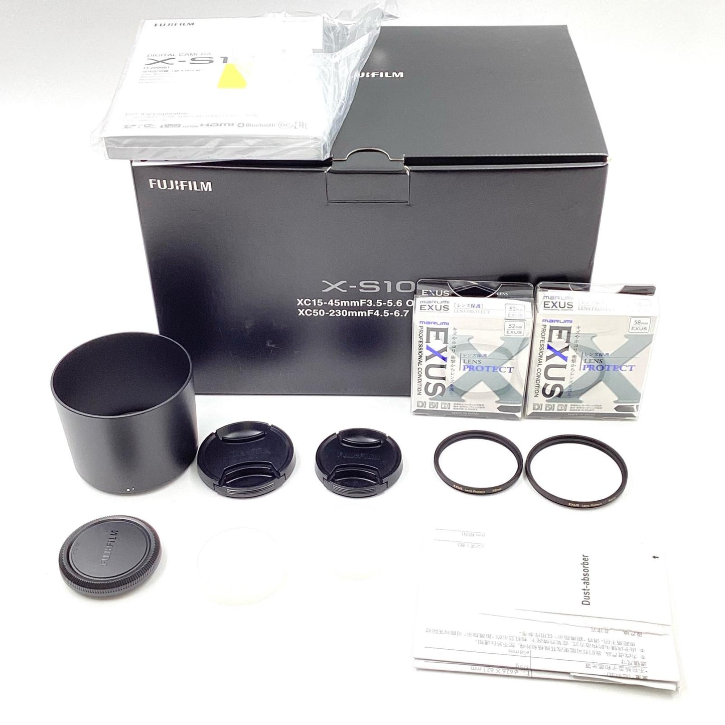 【全額返金保証】【最速発送】FUJIFILM デジタル一眼 X-S10 ダブルズームレンズキット ブラック 美品 動作確認済