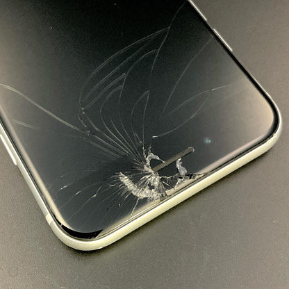 【最速発送】Apple iPhone iPhone SE（第2世代） 64GB ホワイト Softbank 白ロム【難有】 74%