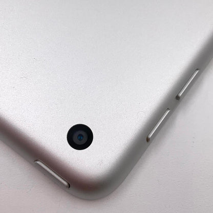 【全額返金保証】【最速発送】Apple iPad 10.2インチ 第9世代 64GB スペースグレイ Wi-Fi 動作確認済