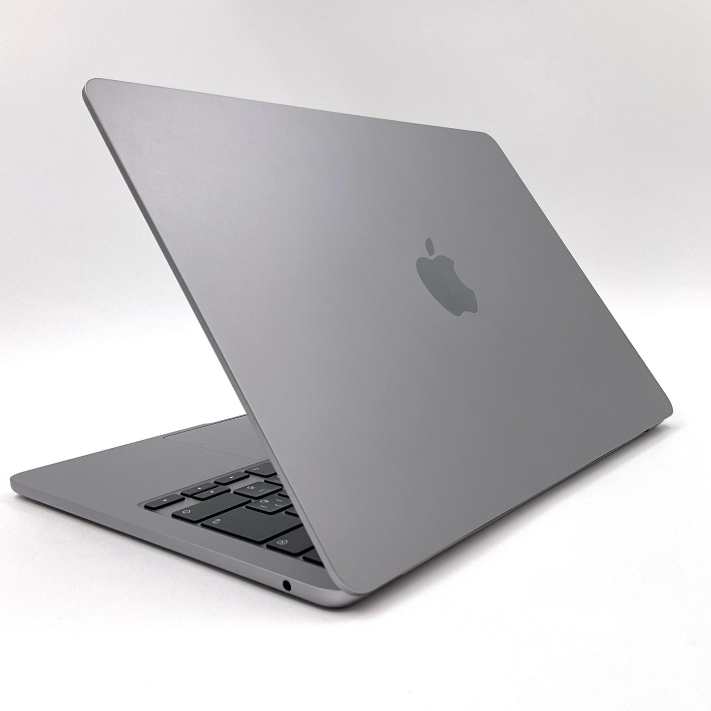 【全額返金保証】【最速発送】Apple MacBook Air 13インチ 2024 Apple M3 16GB SSD 512GB スペースグレイ 100% 超美品 動作確認済