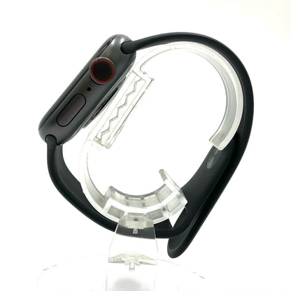 【全額返金保証】【最速発送】Apple Watch Series 4 アルミニウム 40mm GPS+Cellular 白ロム 83% 美品 動作確認済