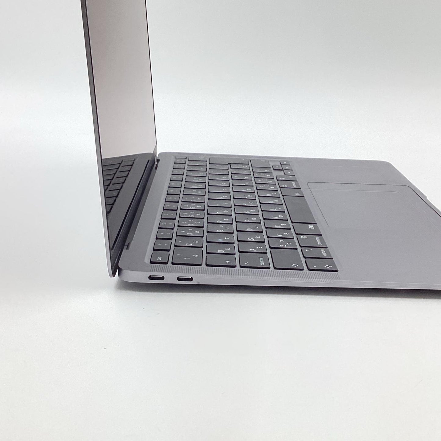 【全額返金保証】【最速発送】Apple MacBook Air 13インチ 2020 Apple M1 8GB SSD 512GB スペースブラック 95% 美品 動作確認済