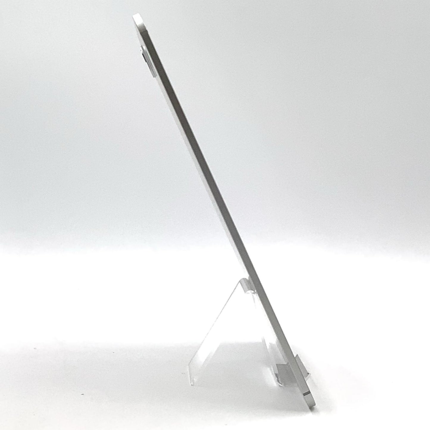 【全額返金保証】【最速発送】Apple iPad Pro M4 13インチ 512GB シルバー WiFi+Cellular au SIMフリー 美品 動作確認済