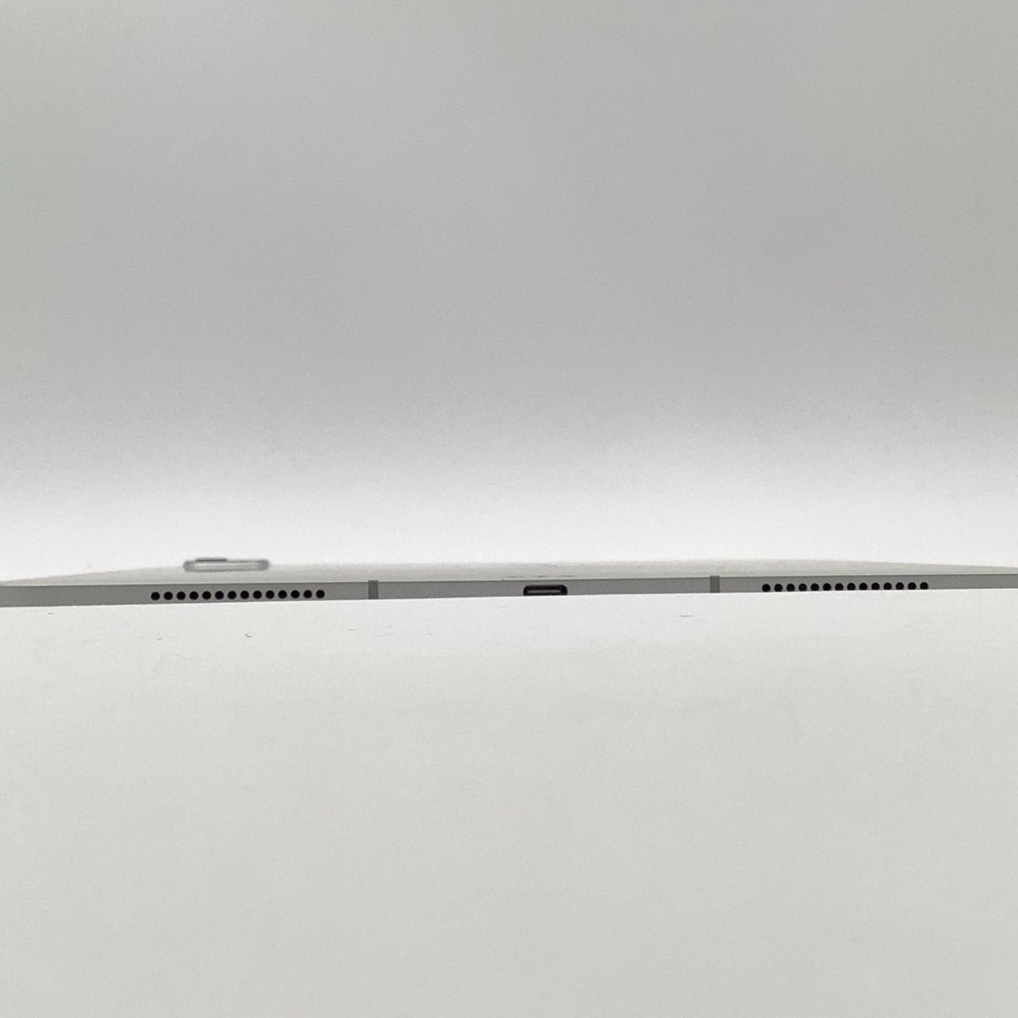 【全額返金保証】【最速発送】Apple iPad Pro M4 13インチ 512GB シルバー WiFi+Cellular au SIMフリー 美品 動作確認済