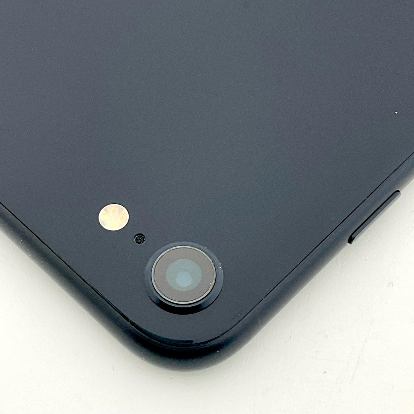 【全額返金保証】【最速発送】Apple iPhone iPhone SE（第3世代） 128GB ミッドナイト SIMフリー 白ロム 動作確認済 79%
