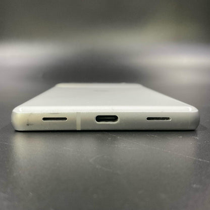 【全額返金保証】【最速発送】Google Pixel 7a 128GB スノー au SIMフリー G82U8 動作確認済
