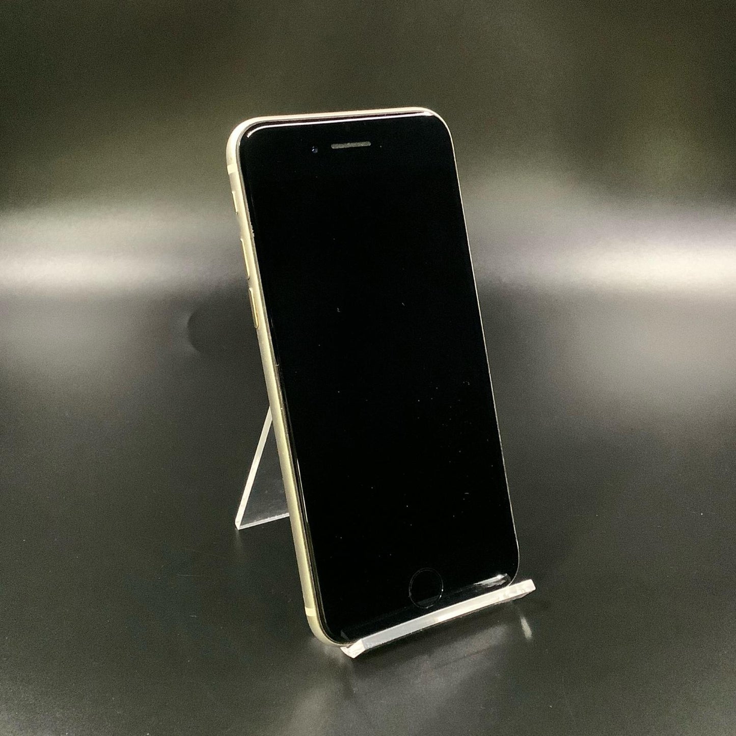【全額返金保証】【最速発送】Apple iPhone iPhone SE（第3世代） 128GB スターライト au 白ロム 動作確認済 80%