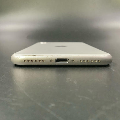 【全額返金保証】【最速発送】Apple iPhone iPhone SE（第3世代） 128GB スターライト au 白ロム 動作確認済 80%